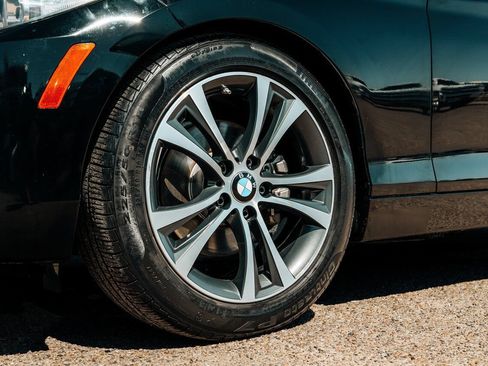 Used 2017 BMW 230i Coupe RWD image 10