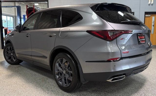 Used 2023 Acura MDX A-Spec AWD/4WD image 4