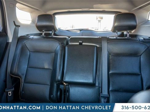 Used 2022 GMC Terrain AT4 w/ Infotainment Package II image 19