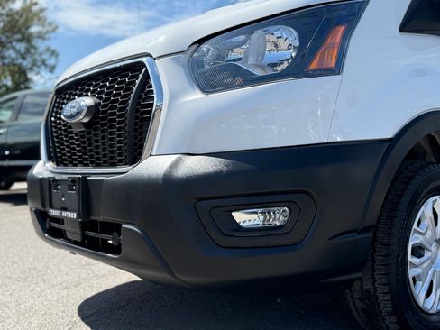 Used 2024 Ford Transit 250 Low Roof w/ Exterior Upgrade Package image 86