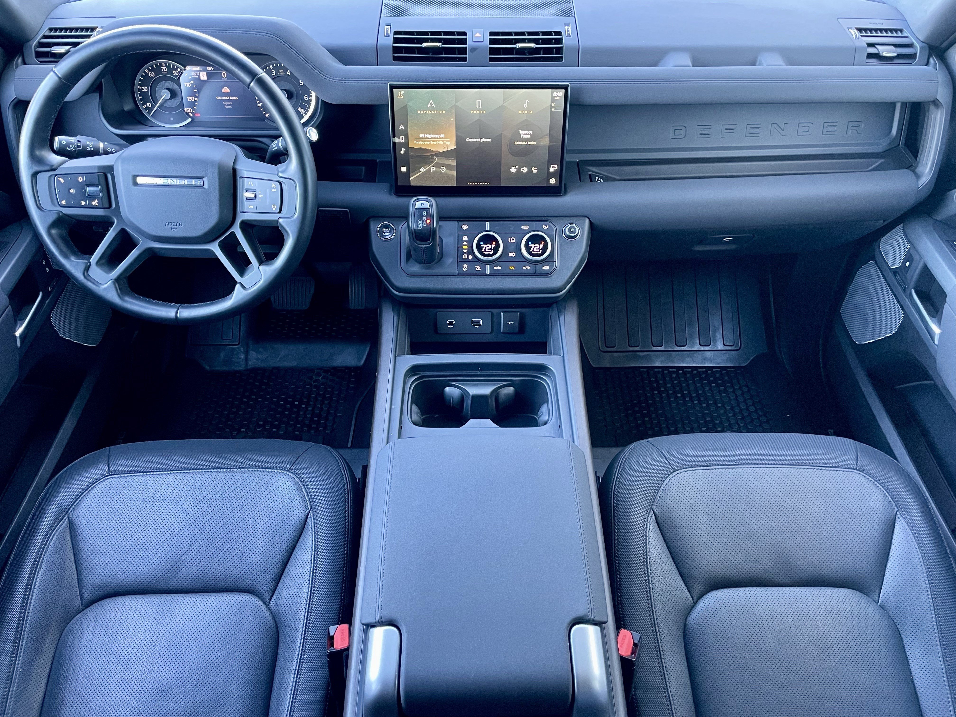 Used 2023 Land Rover Defender 130 X-Dynamic SE AWD/4WD image 16