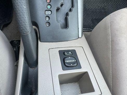 Used 2008 Toyota RAV4 4WD image 26