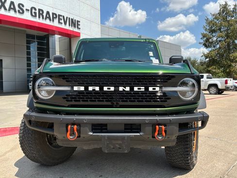 Used 2024 Ford Bronco Wildtrak AWD/4WD image 3