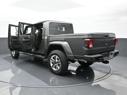 Used 2024 Jeep Gladiator Sport w/ Premium Package image 77