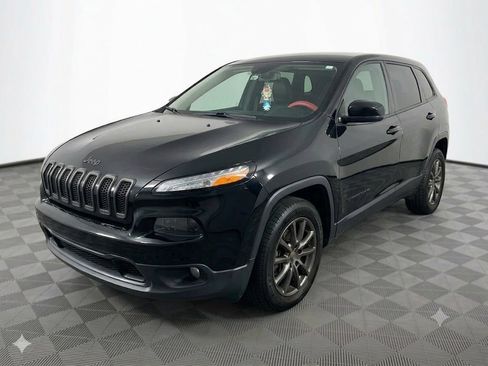 Used 2018 Jeep Cherokee Limited AWD/4WD image 1
