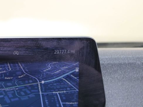 Used 2025 Ford Expedition Platinum image 39