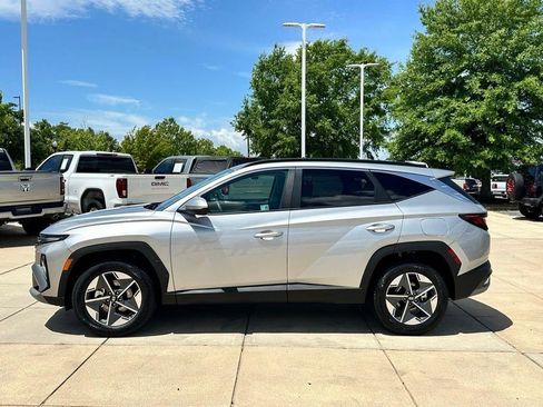 Used 2025 Hyundai Tucson SEL AWD/4WD image 27