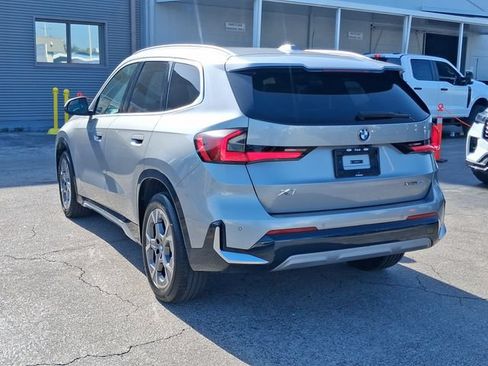 Used 2024 BMW X1 xDrive28i AWD/4WD image 3