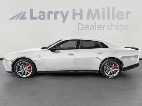 New 2026 Dodge Charger R/T AWD/4WD image 4