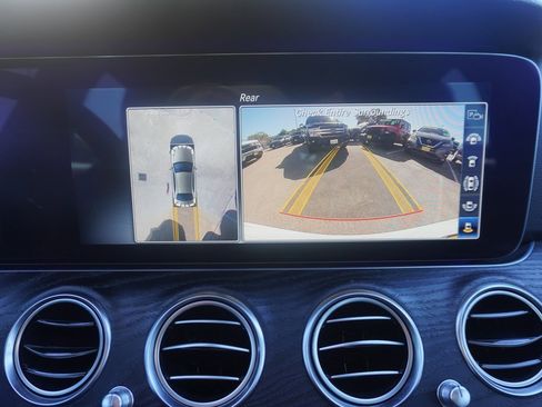 Used 2020 Mercedes-Benz E 350 Sedan image 15