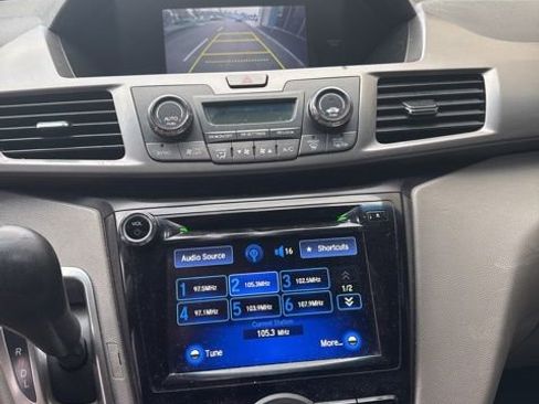 Used 2014 Honda Odyssey EX image 13