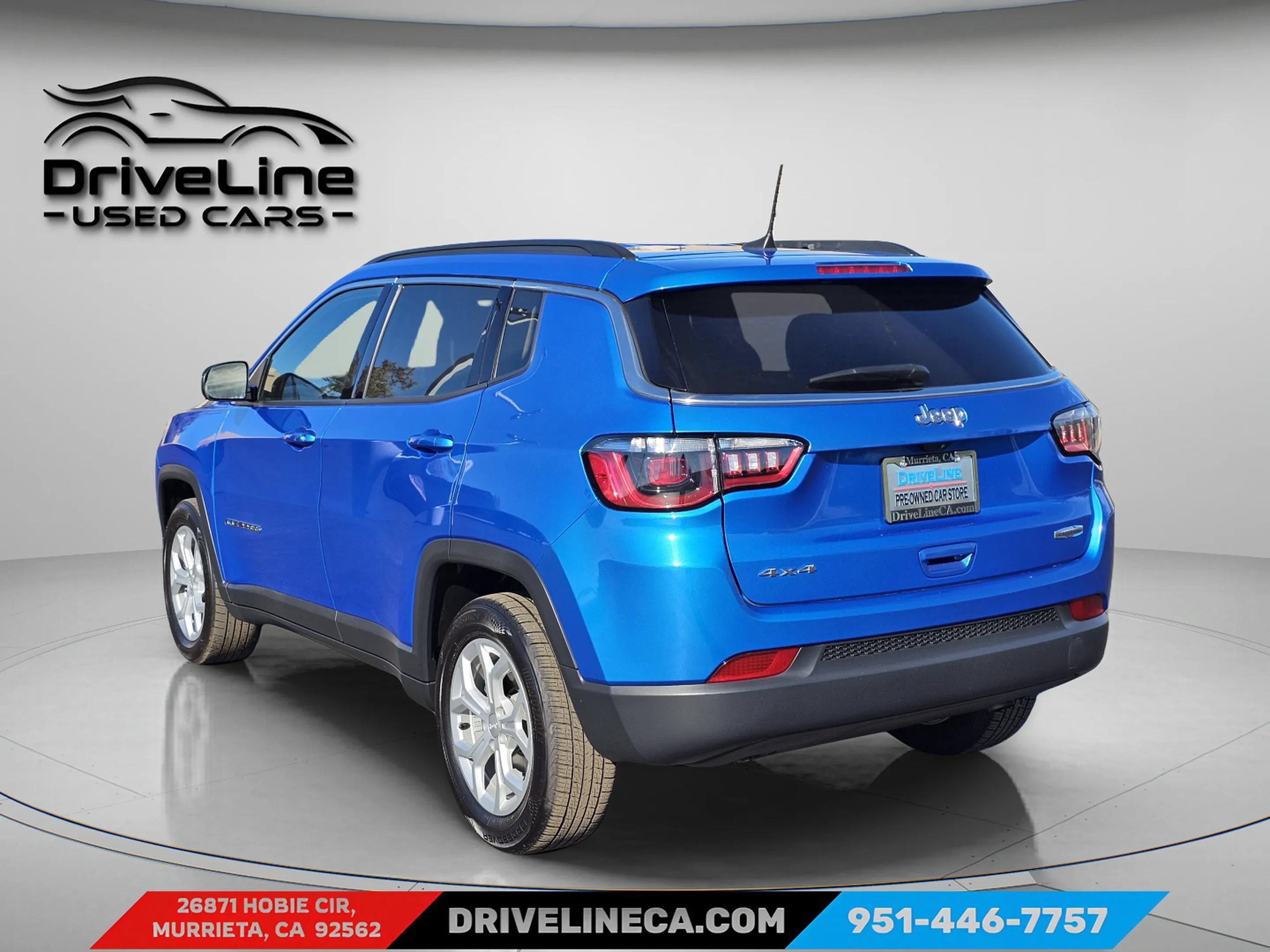 Used 2024 Jeep Compass Latitude AWD/4WD image 8