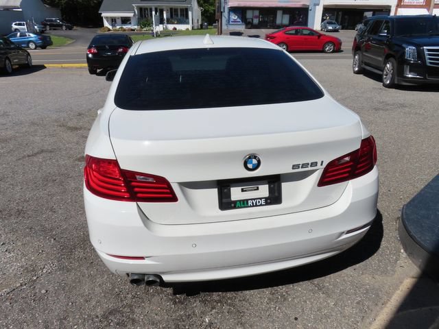 Used 2015 BMW 528i Sedan RWD image 5