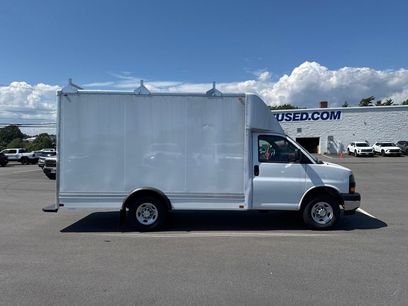 New 2025 Chevrolet Express 3500 w/ Power Convenience Package