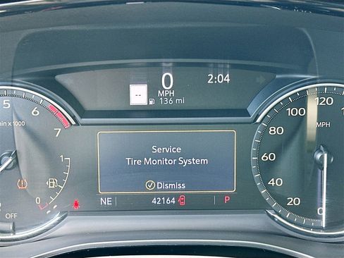 Used 2020 Cadillac XT5 Premium Luxury image 12