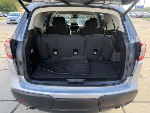 Used 2022 Subaru Ascent Premium w/ Convenience Package image 9