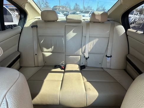 Used 2011 BMW 328i xDrive 328i xDrive Sedan 4D image 16