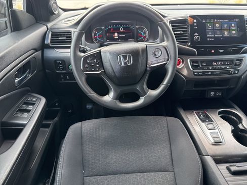 Used 2021 Honda Passport Sport image 16
