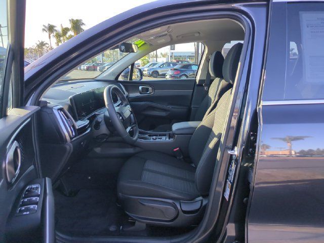 Used 2026 Kia Sorento LX FWD image 15