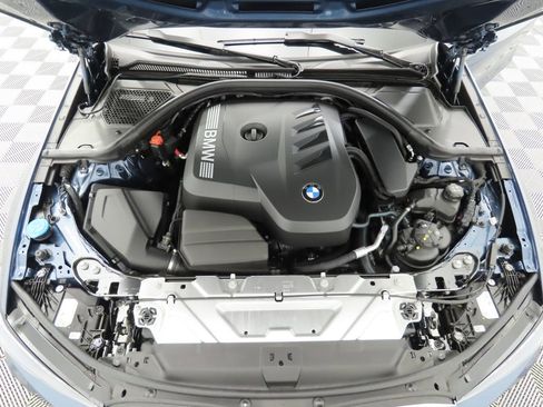 Used 2025 BMW 330i Sedan w/ Premium Package RWD image 31