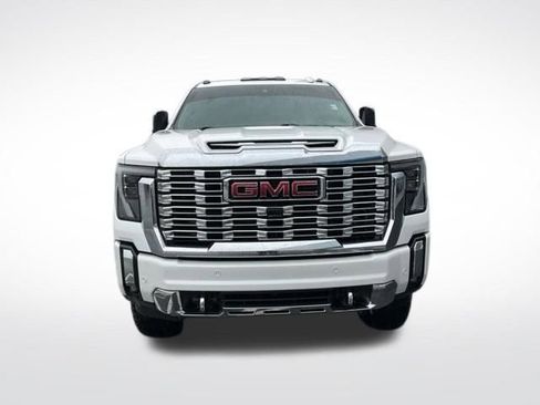 Used 2024 GMC Sierra 2500 Denali w/ Denali Reserve Package image 2