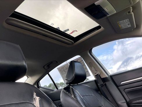 Used 2019 Nissan Altima 2.5 SL FWD image 23