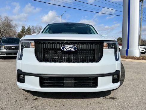 New 2026 Ford Maverick Lobo image 2