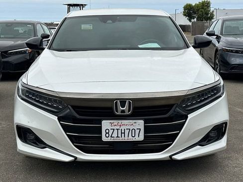 Used 2021 Honda Accord Sport image 3