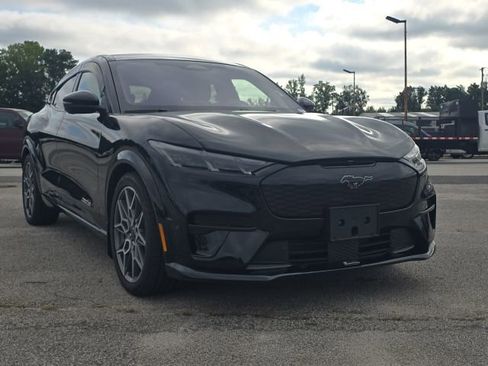 Used 2024 Ford Mustang Mach-E GT image 7