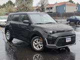 Used 2024 Kia Soul LX w/ Option Group 015 image 2