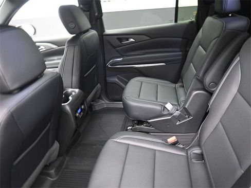 New 2026 Chevrolet Traverse LT w/ Driver Confidence Package image 10