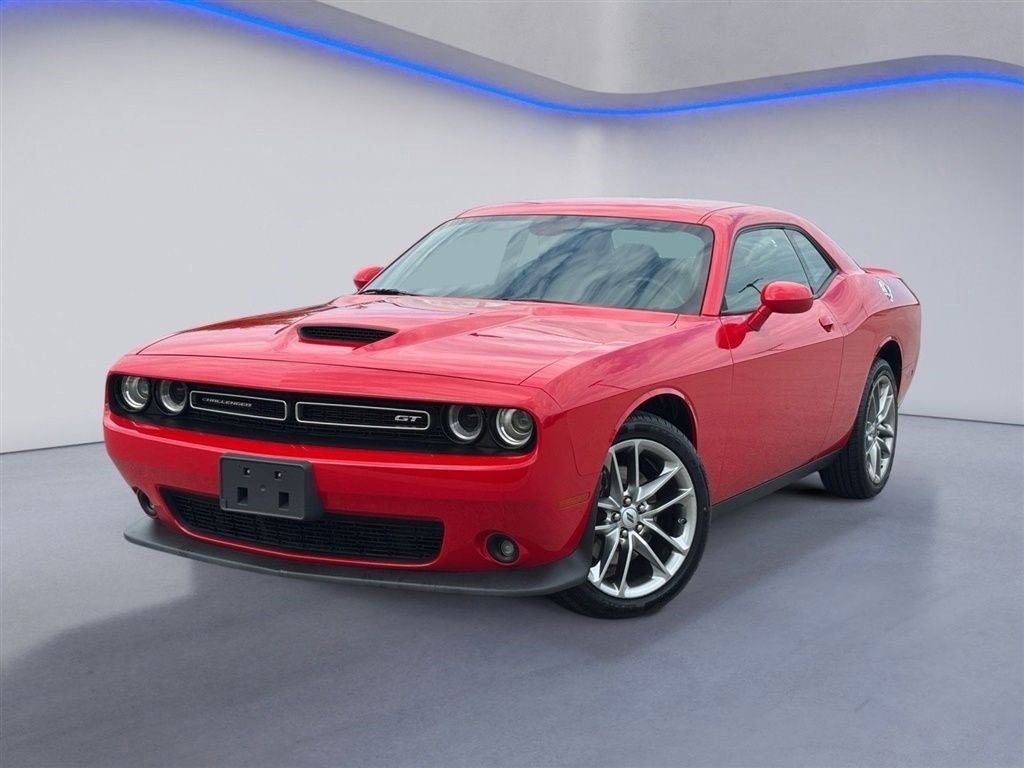 Used 2022 Dodge Challenger GT AWD/4WD image 2