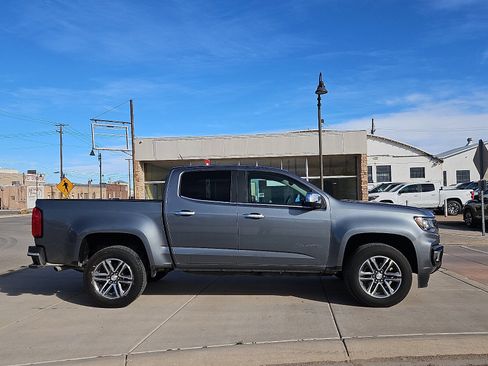 Used 2022 Chevrolet Colorado LT w/ Luxury Package image 5