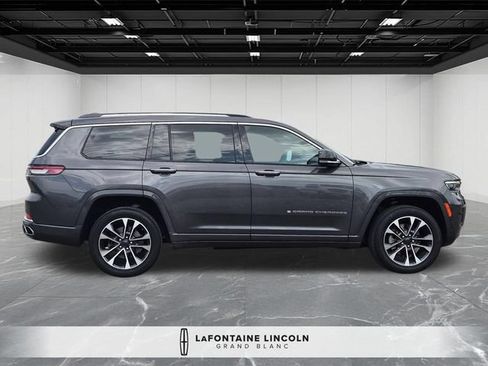 Used 2021 Jeep Grand Cherokee L Overland w/ Luxury Tech Group IV AWD/4WD image 6