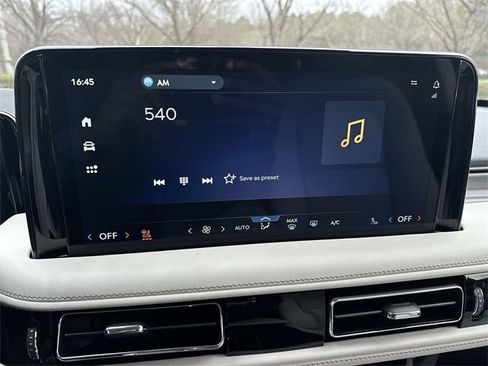 New 2026 Lincoln Aviator Premiere image 16