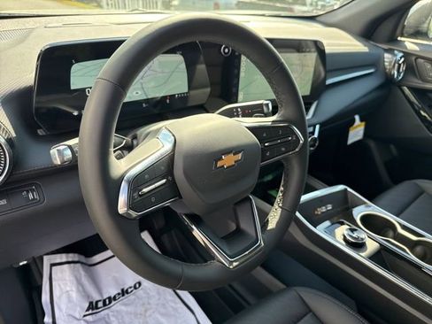 New 2026 Chevrolet Equinox LT w/ Convenience Package II image 29
