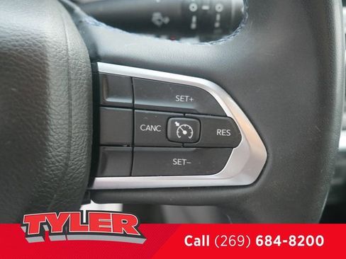 Used 2022 Jeep Compass Latitude AWD/4WD image 28