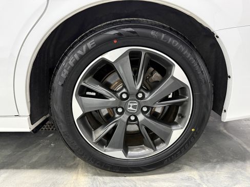 Used 2023 Honda Odyssey Touring image 29