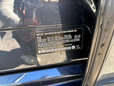 Used 2020 BMW X5 xDrive40i w/ M Sport Package image 40