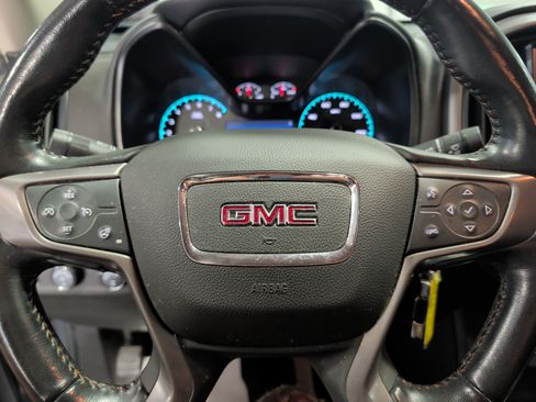Used 2022 GMC Canyon AT4 w/ Trailering Package AWD/4WD image 9