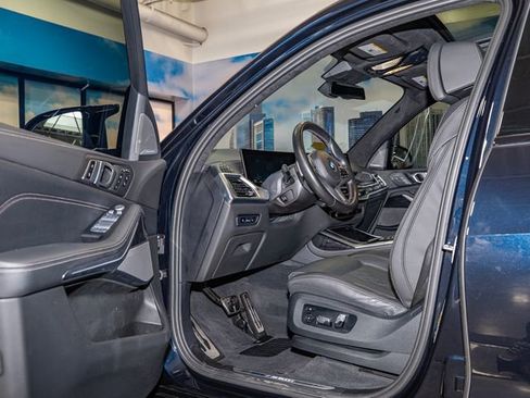 Certified 2024 BMW X7 M60i w/ Executive Package image 13