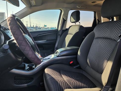 Used 2019 Dodge Journey SE w/ Connectivity Group image 10