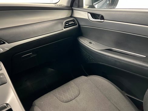 Used 2020 Hyundai Palisade SE image 11