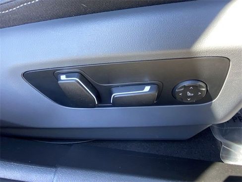 New 2025 BMW 530i w/ M Sport Package image 12