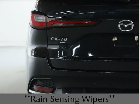 Certified 2025 MAZDA CX-70 Plug-In Hybrid w/ Premium Pkg image 18