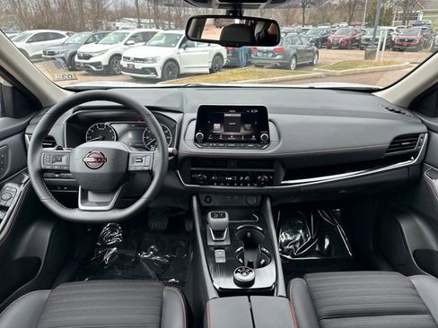 New 2026 Nissan Rogue SV image 6