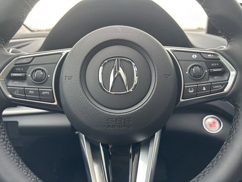 Used 2024 Acura RDX SH-AWD image 16