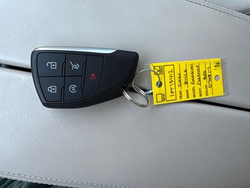 Used 2021 Buick Envision Essence w/ Technology Package I FWD image 12