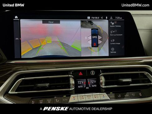 Used 2023 BMW X5 M50i w/ Executive Package image 9