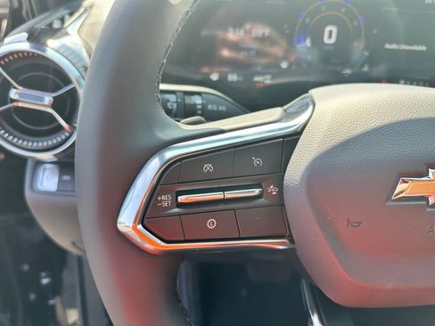 New 2026 Chevrolet Equinox LT w/ Convenience Package II image 18